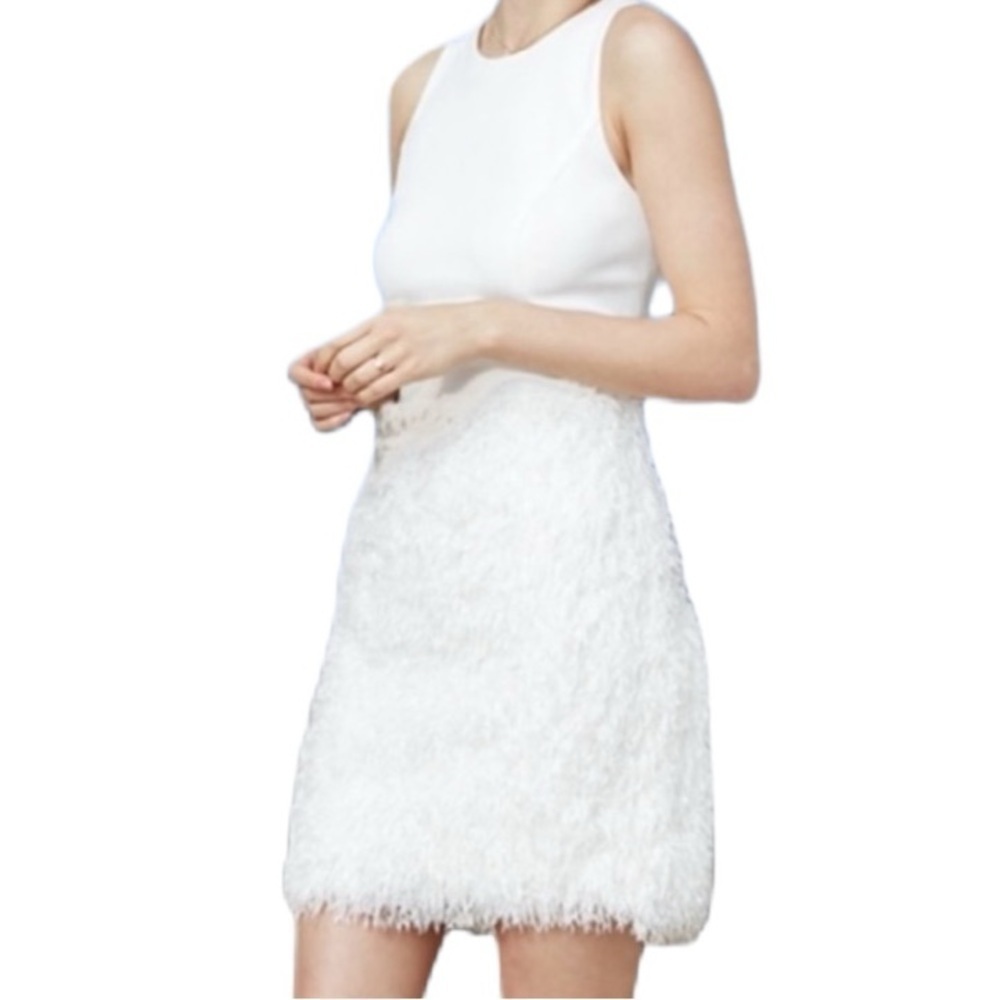 AMSALE Zola White Eyelash Fringe Cocktail Party Dress Sleeveless NWOT Size 10
